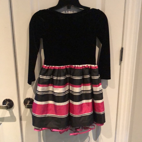 Any 2 for $16!😎 - Picture 4 of 4